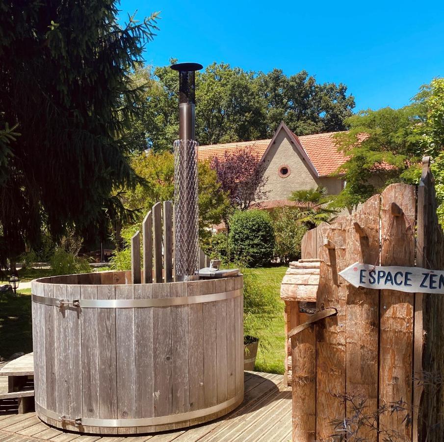 Les Yourtes Du Bearn - Domaine Des Deux Clos Acomodação com café da manhã Pontiacq-Viellepinte Exterior foto